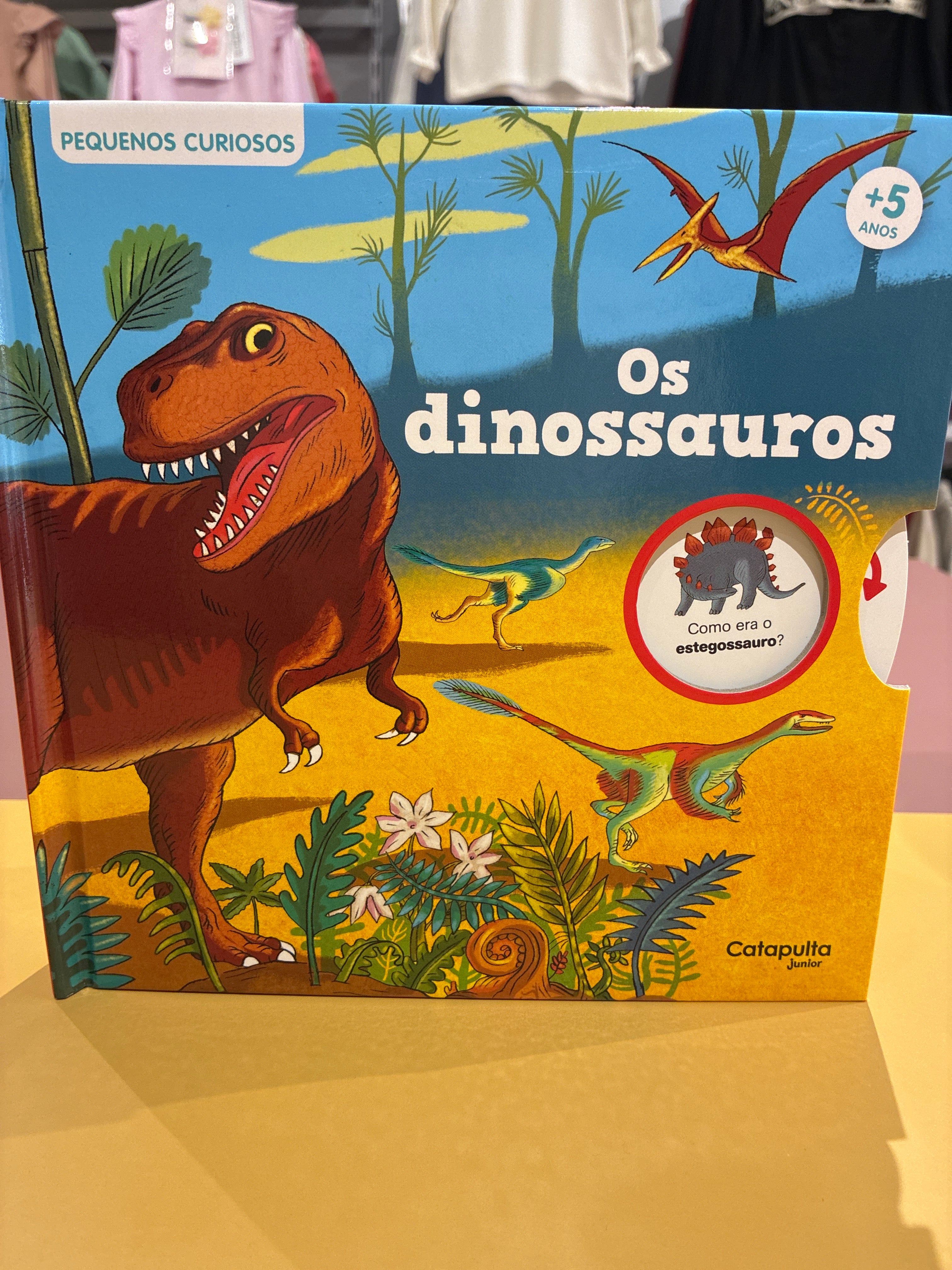 Pequenos curiosos: Os Dinossauros
