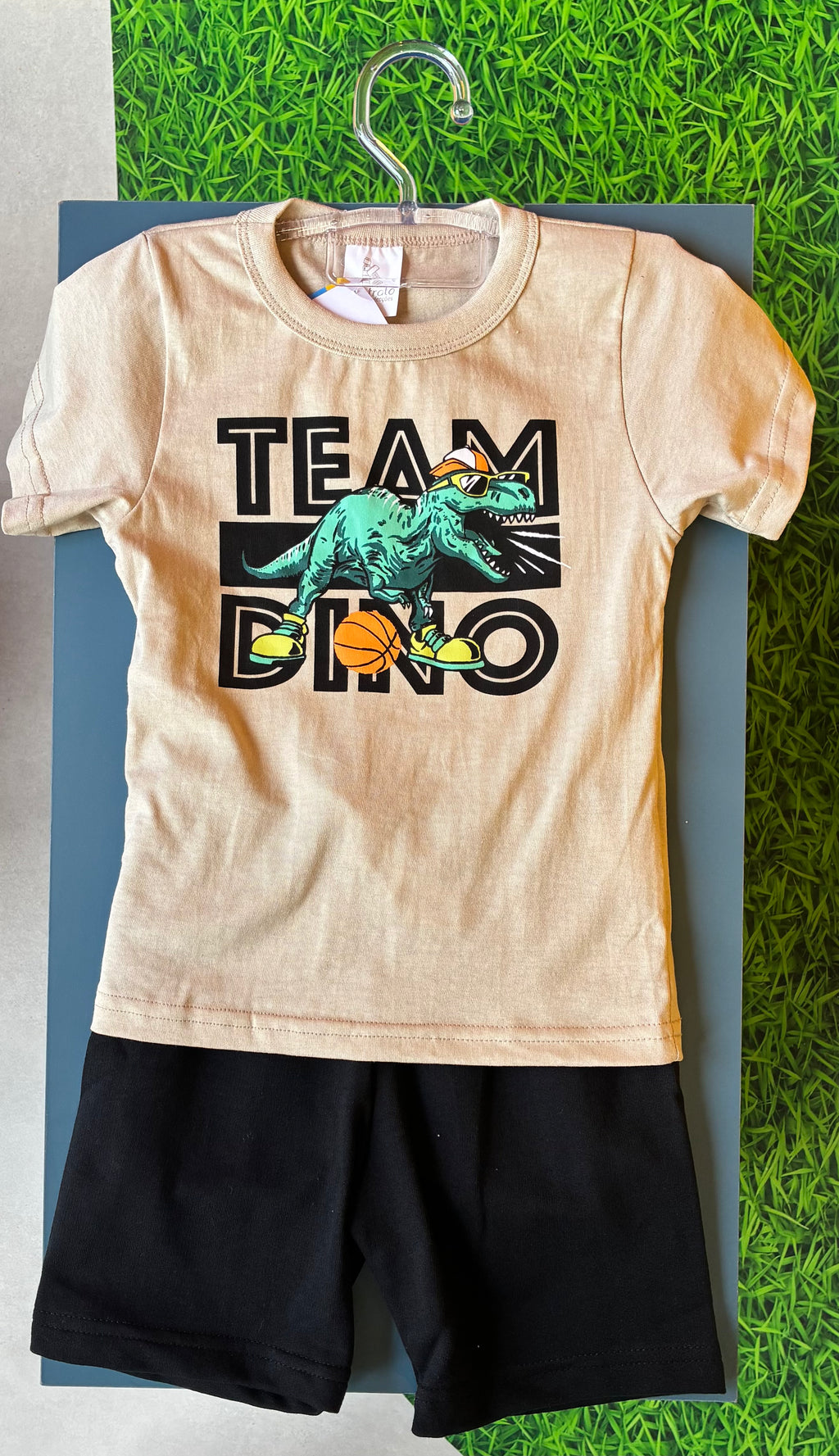 Conjunto Team Dino Kontrato