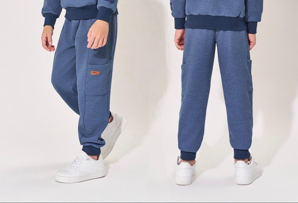 Calça em Moletom Peluciado Divertto