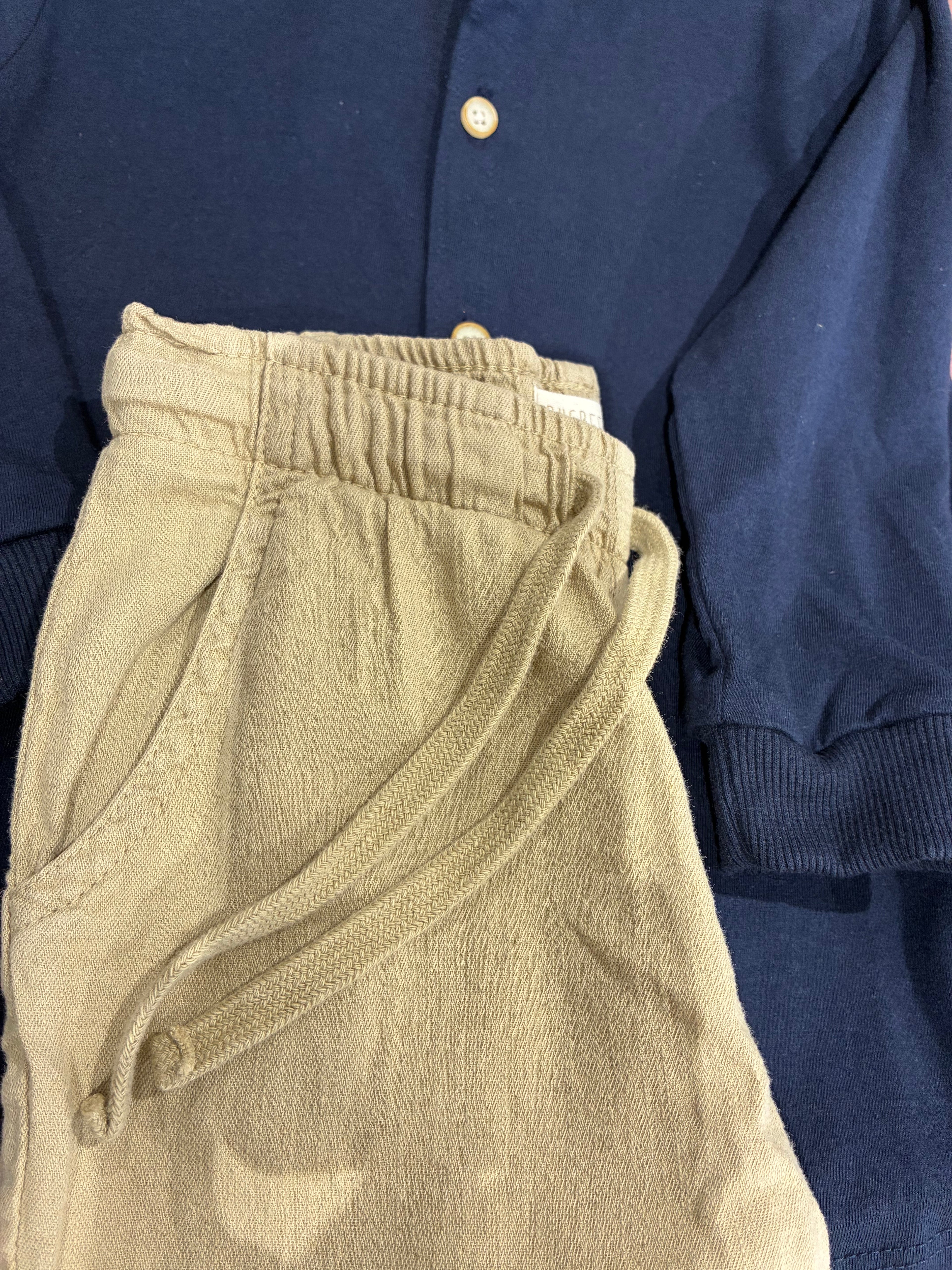 Conjunto Camisa e Calça Bugbee