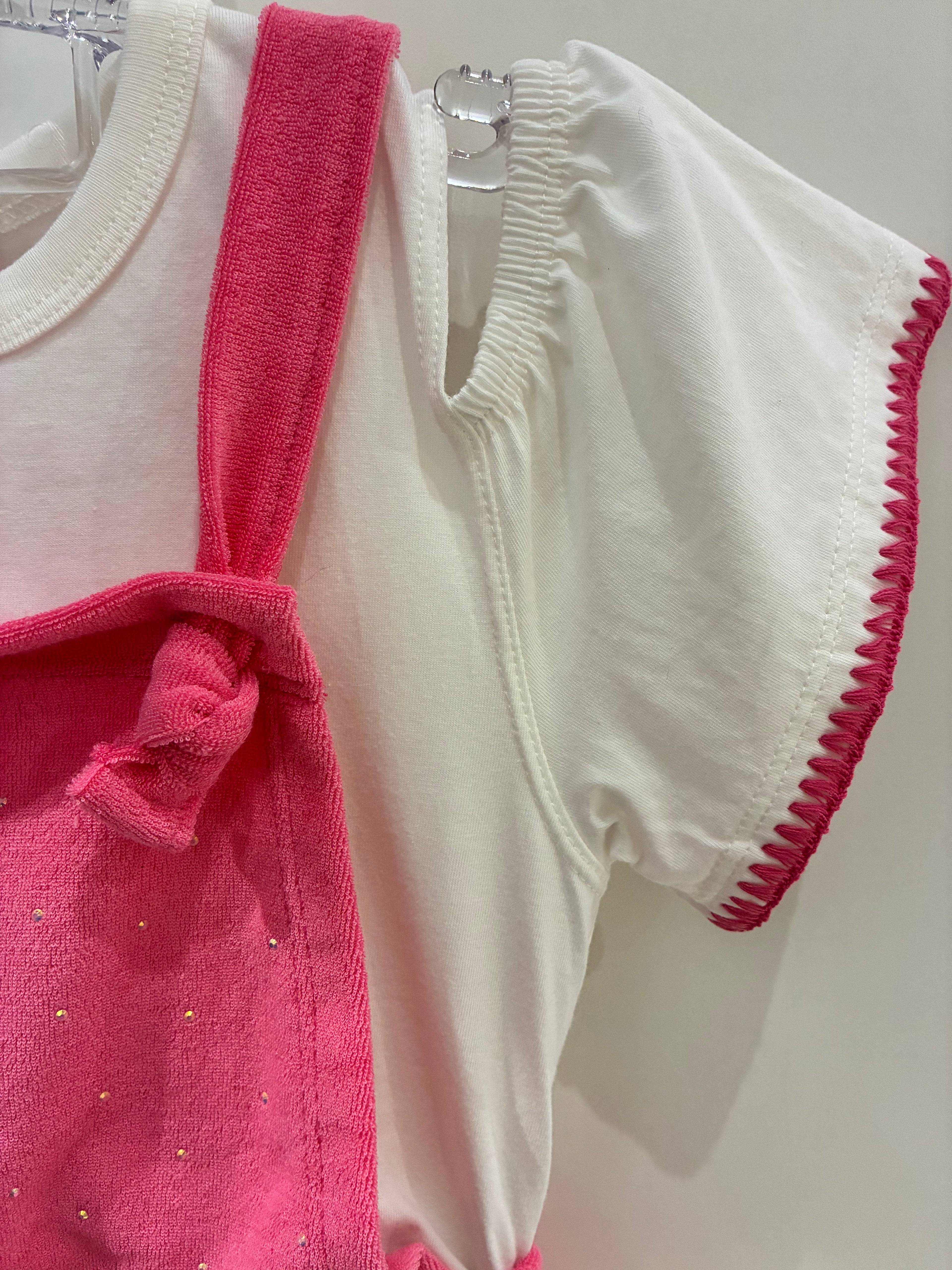 Conjunto de Blusa e Salopete Cinti